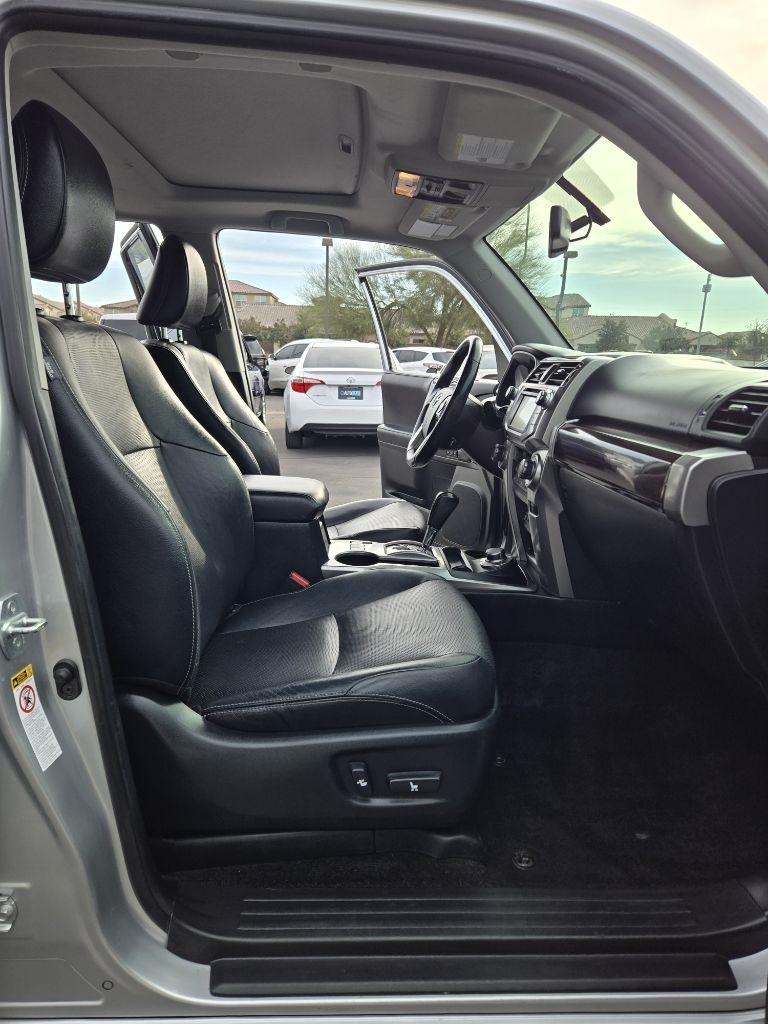 Toyota 4Runner Limited 4D SUV 4X4 V6 2018