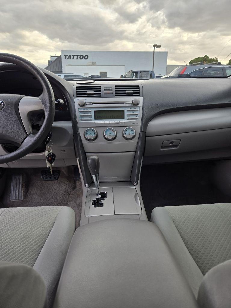 Toyota Camry  2007