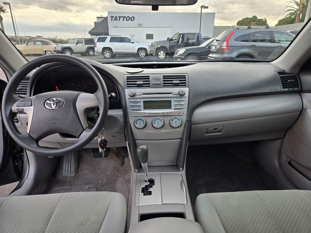 Toyota Camry  2007
