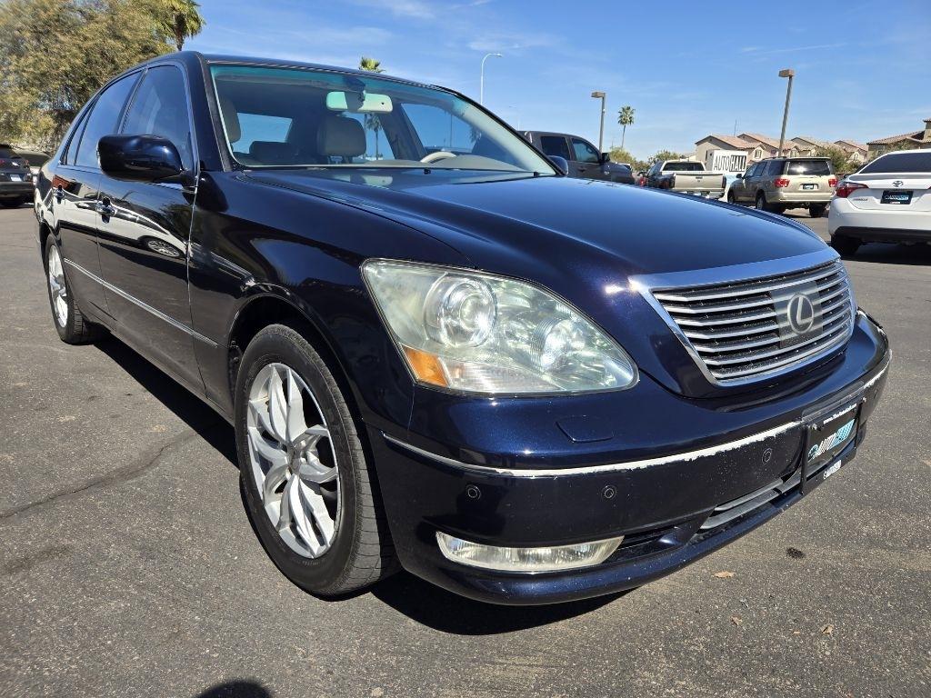 Lexus LS 430  2004