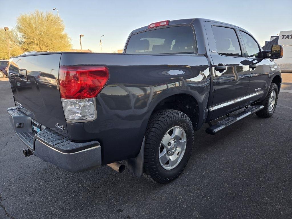 Toyota Tundra  2010