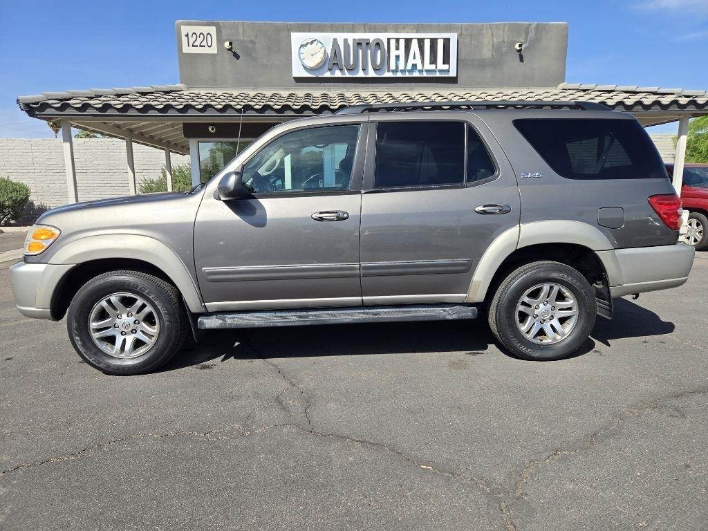 Toyota Sequoia  2004