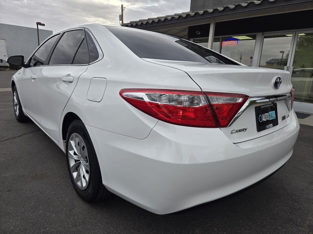 Toyota Camry Hybrid  2017