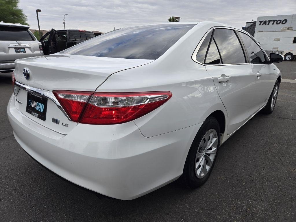 Toyota Camry Hybrid  2017