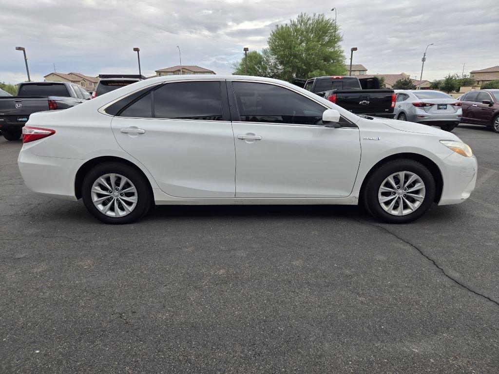 Toyota Camry Hybrid  2017