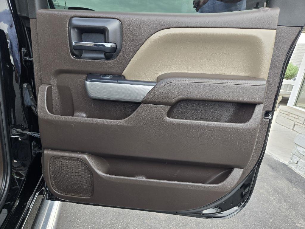 Chevrolet Silverado 1500 LTZ Z71 Crew Cab 4WD SWB 2017