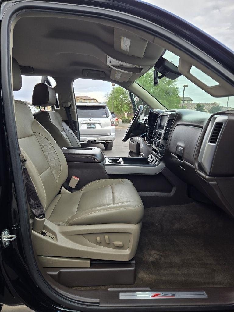 Chevrolet Silverado 1500 LTZ Z71 Crew Cab 4WD SWB 2017