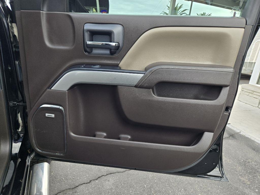 Chevrolet Silverado 1500 LTZ Z71 Crew Cab 4WD SWB 2017