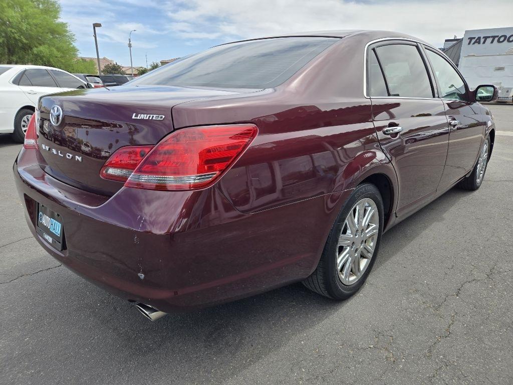 Toyota Avalon  2008