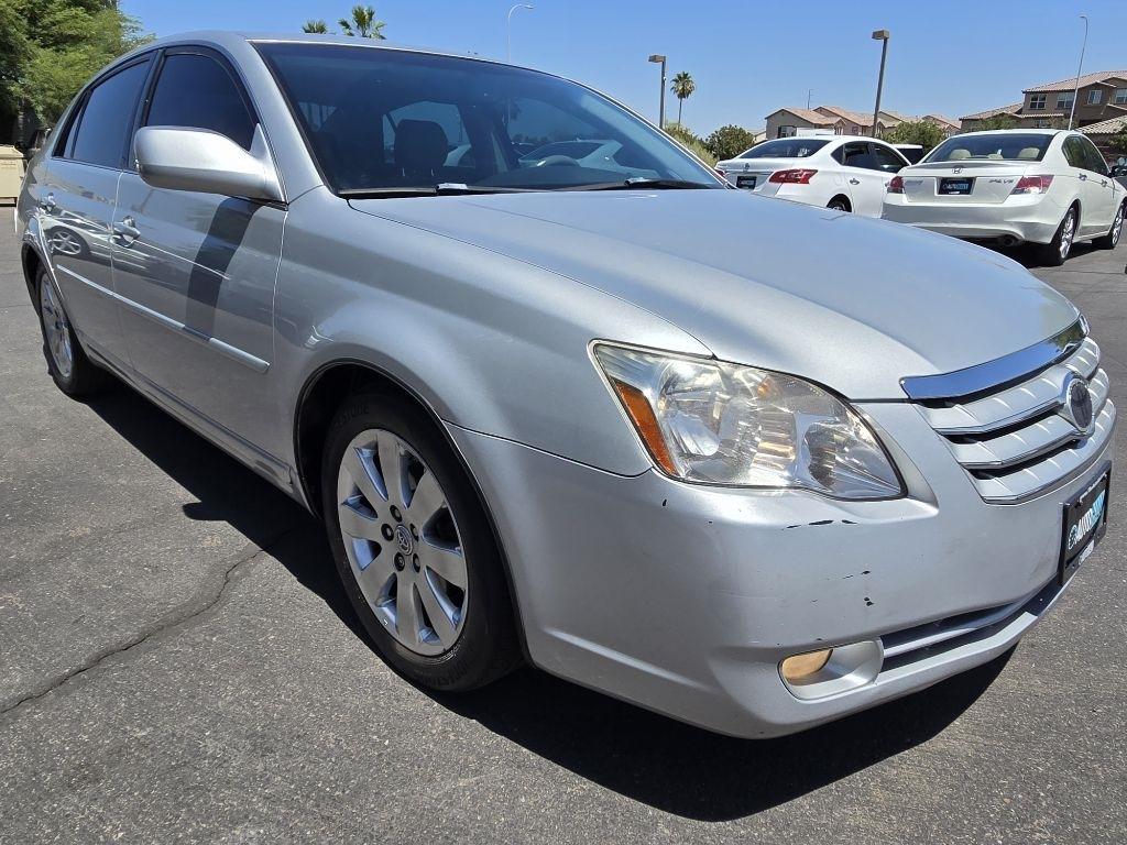 Toyota Avalon  2007