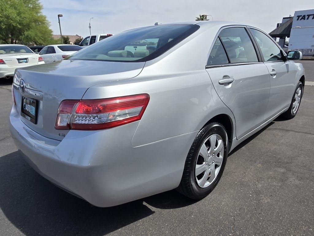 Toyota Camry  2010