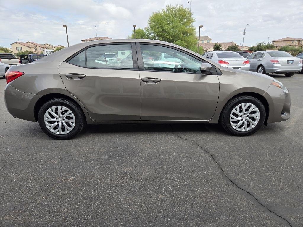 Toyota Corolla  2018