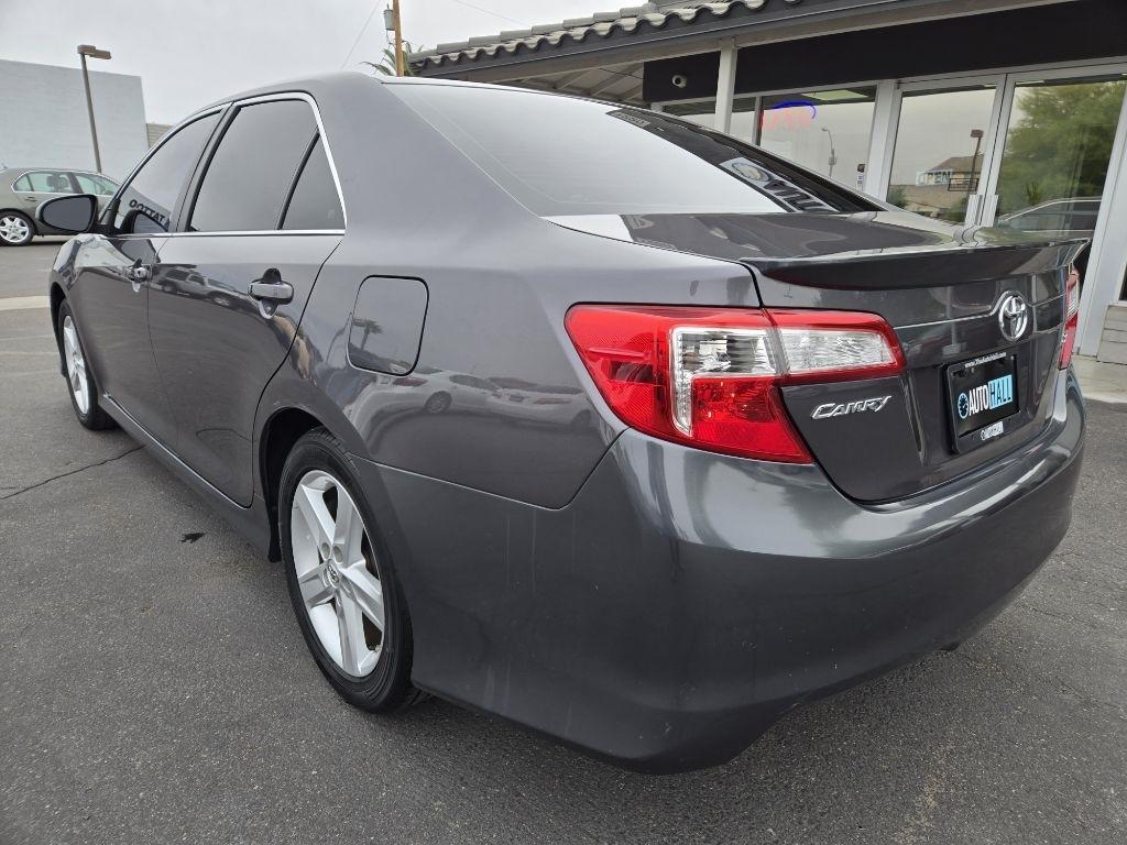 Toyota Camry  2014