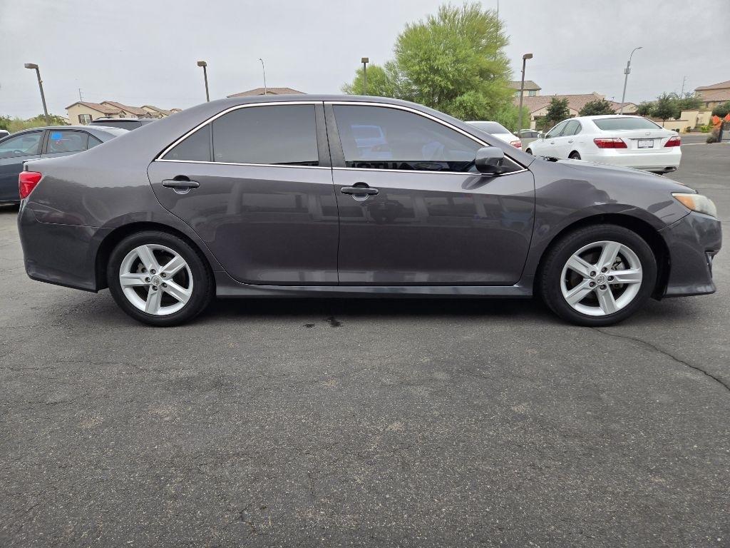 Toyota Camry  2014