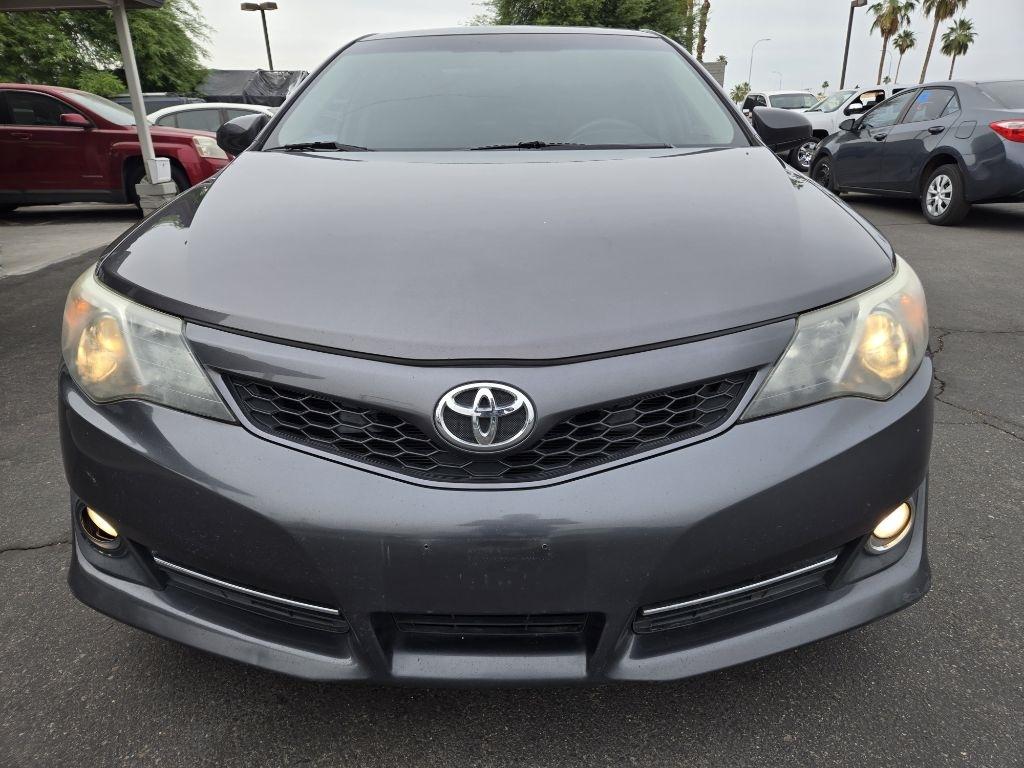 Toyota Camry  2014