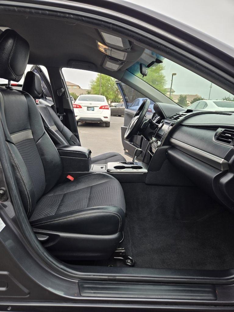 Toyota Camry  2014