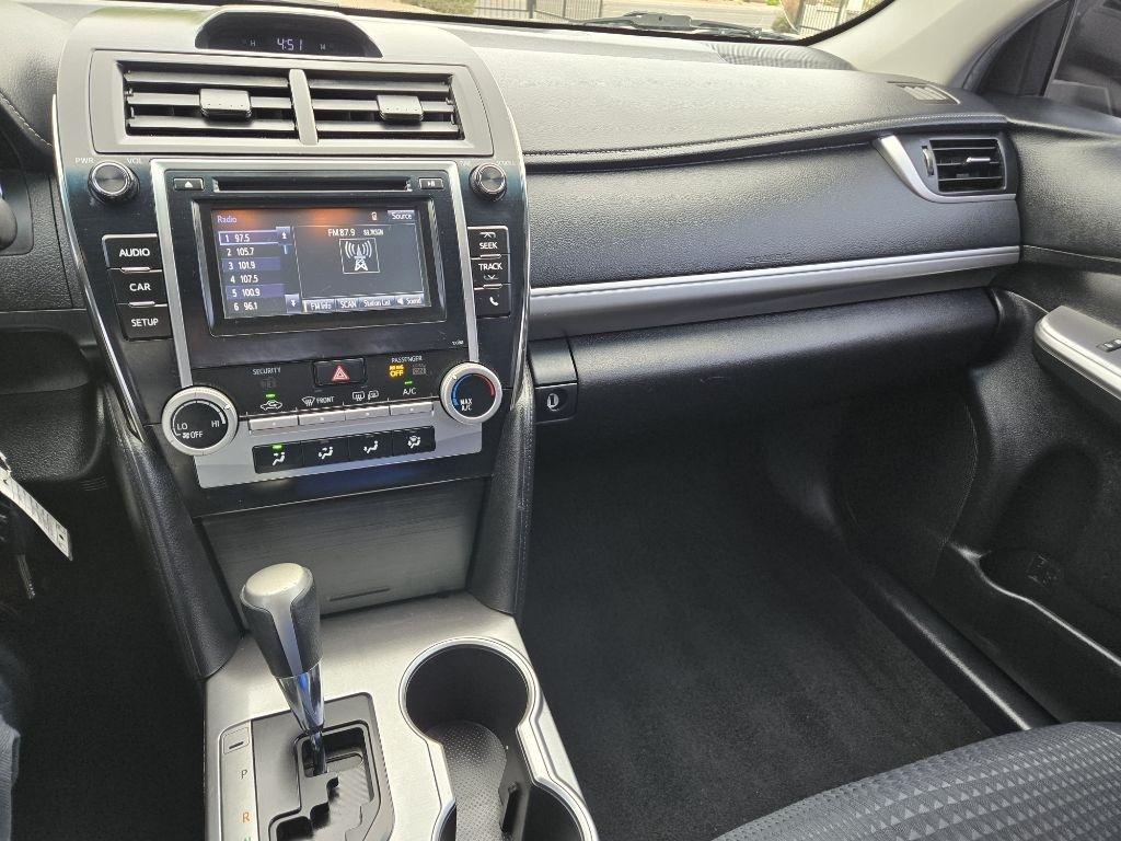 Toyota Camry  2014