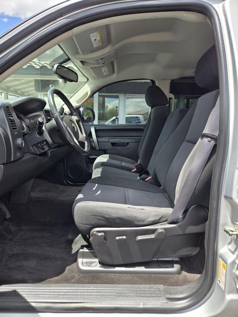 Chevrolet Silverado 1500  2011