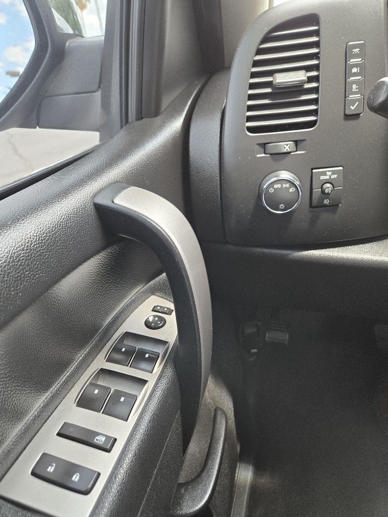 Chevrolet Silverado 1500  2011