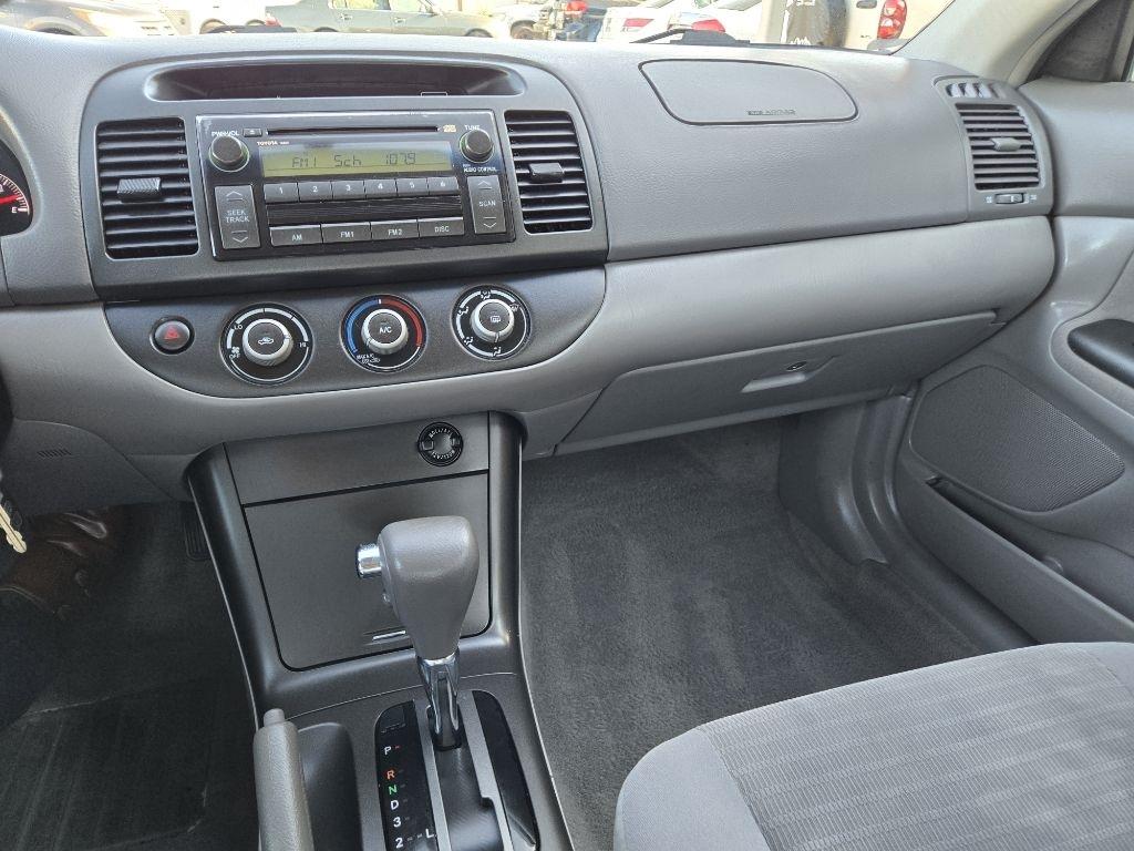 Toyota Camry  2006