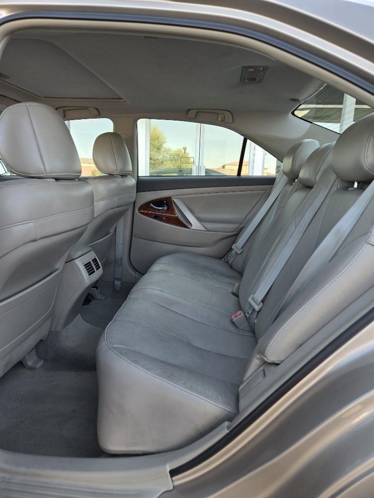 Toyota Camry  2008