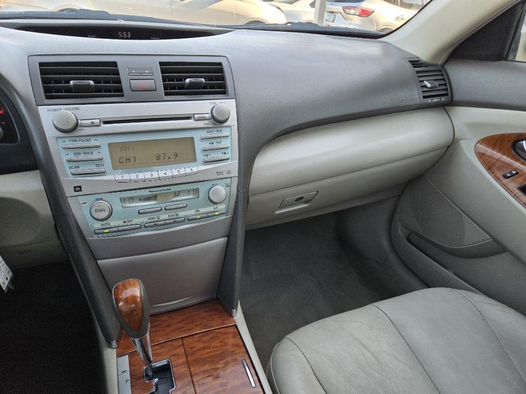 Toyota Camry  2008