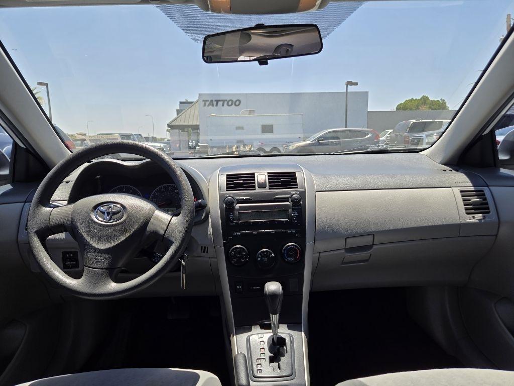 Toyota Corolla  2009