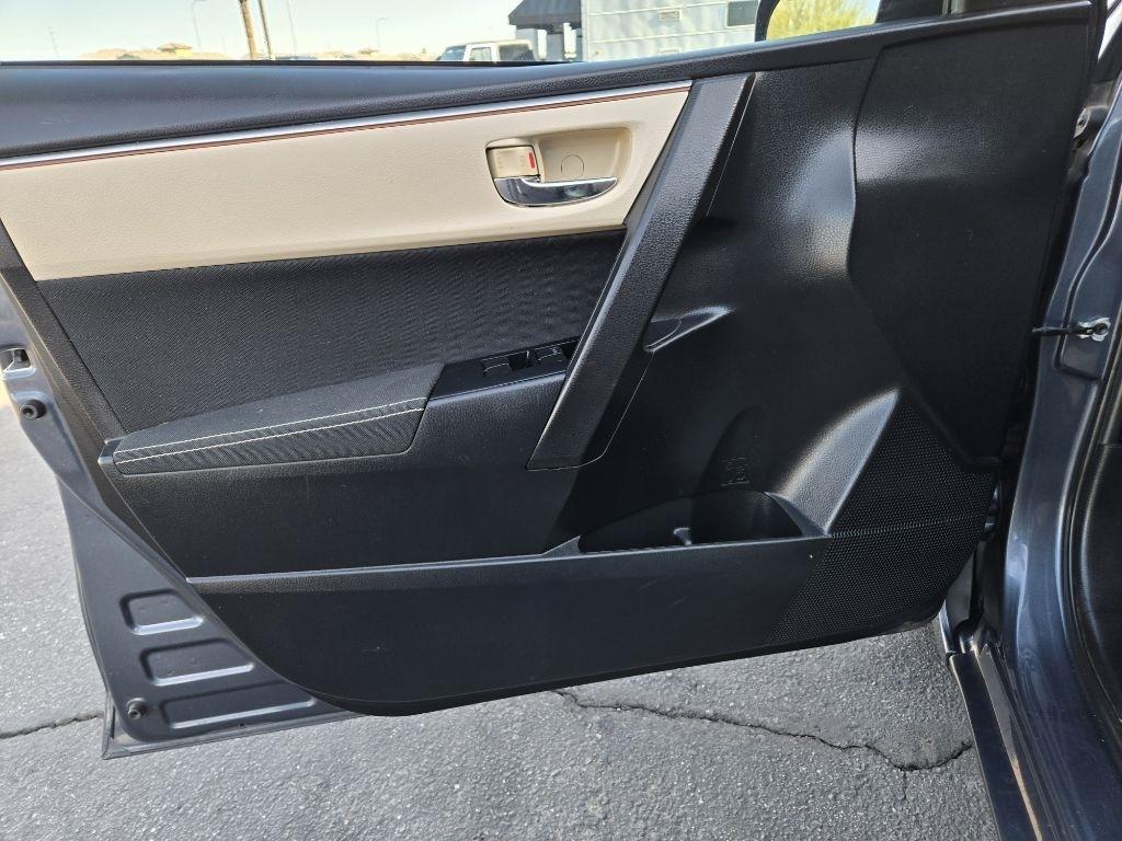 Toyota Corolla  2014