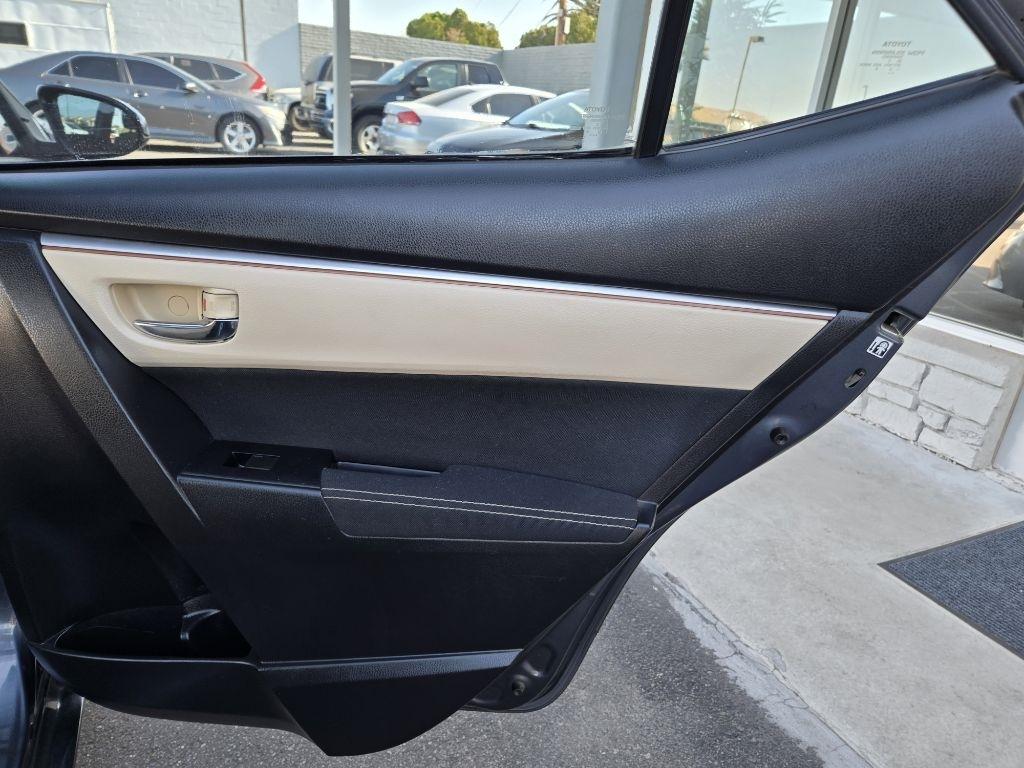 Toyota Corolla  2014