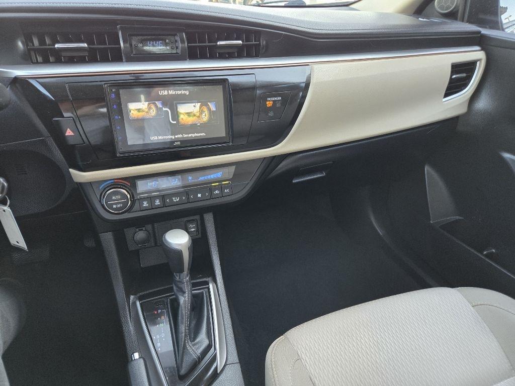 Toyota Corolla  2014