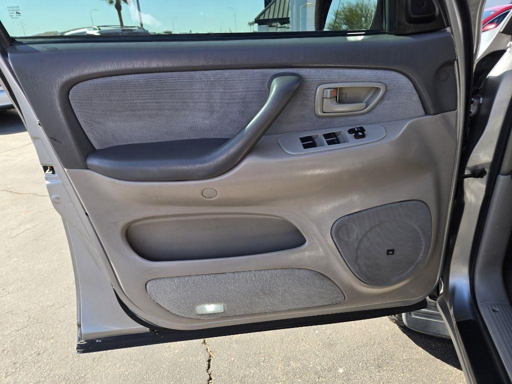 Toyota Sequoia  2006