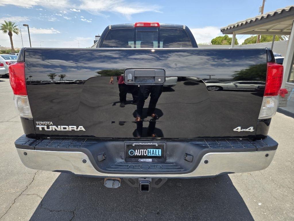 Toyota Tundra  2010