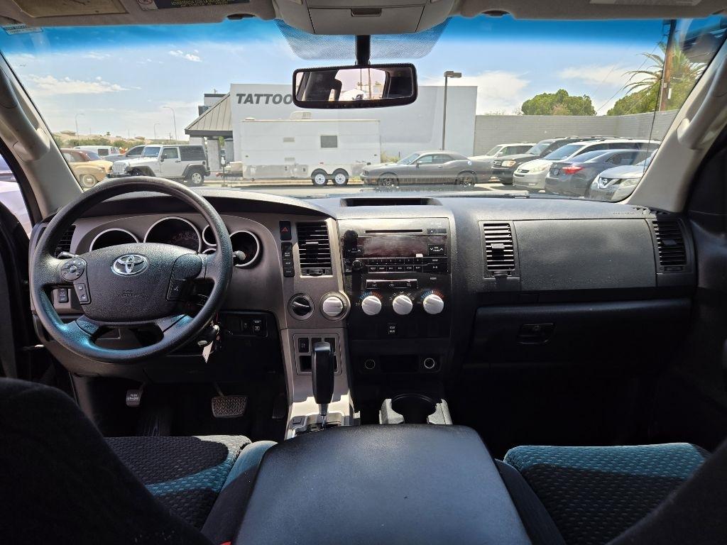 Toyota Tundra  2010