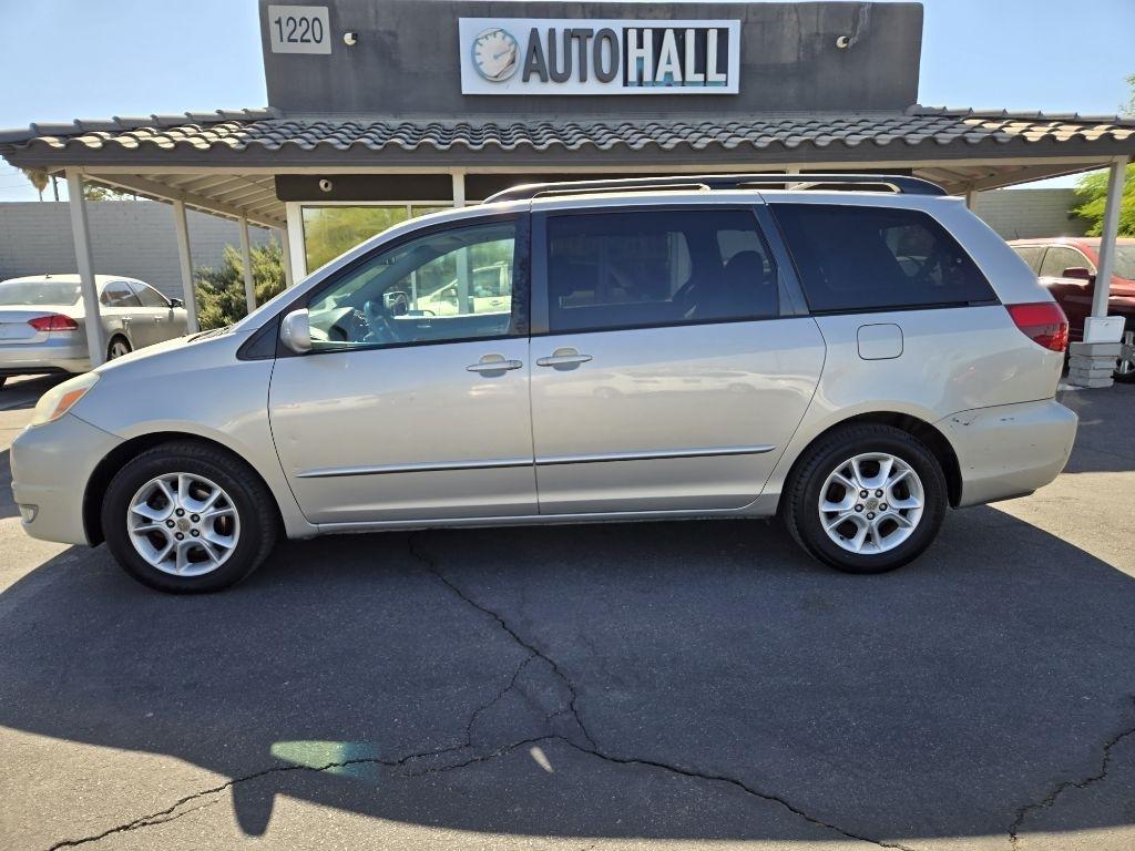 Toyota Sienna  2005