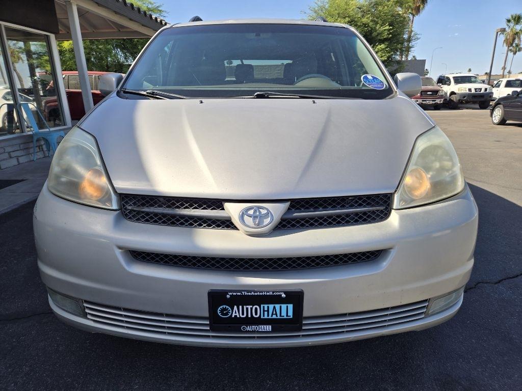 Toyota Sienna  2005