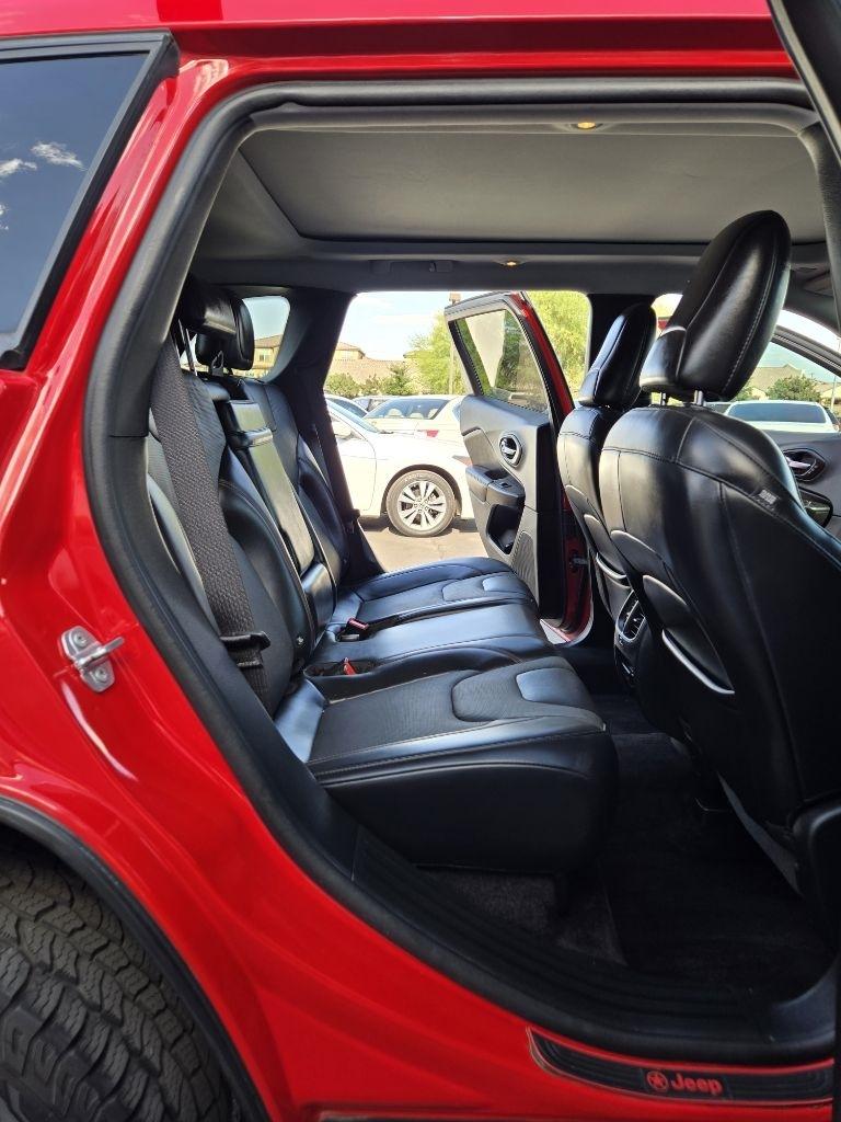 Jeep Cherokee  2019