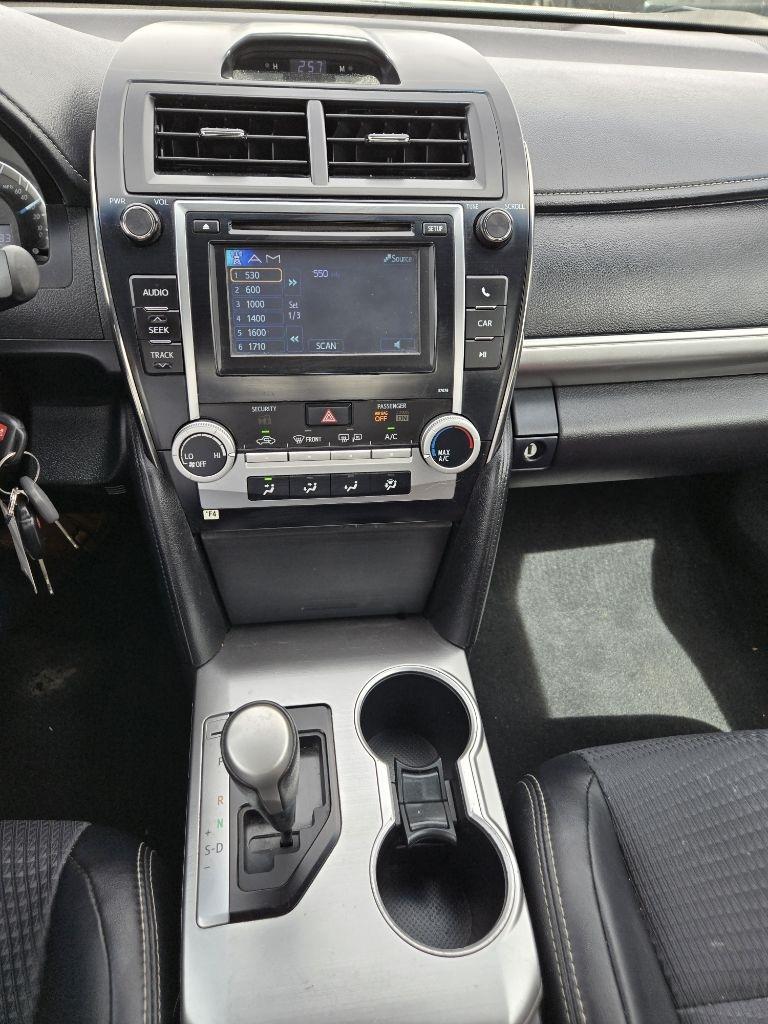 Toyota Camry  2013