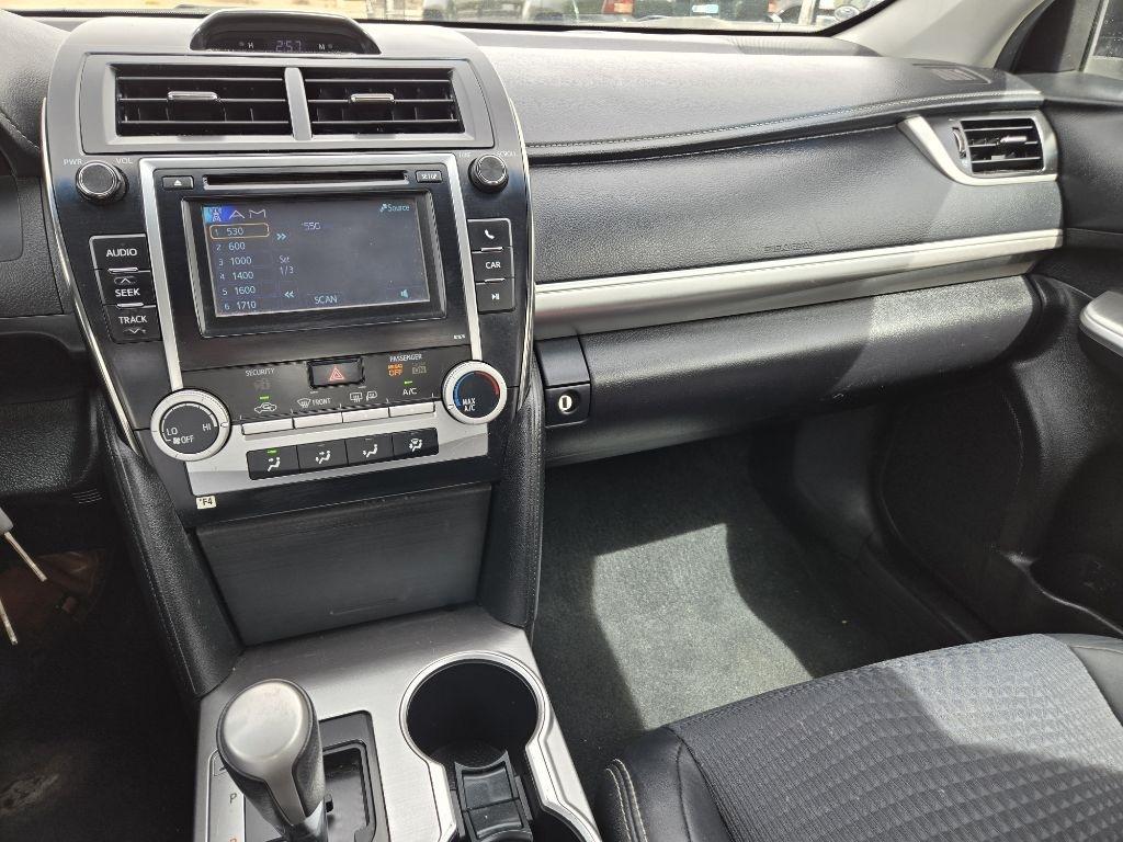 Toyota Camry  2013