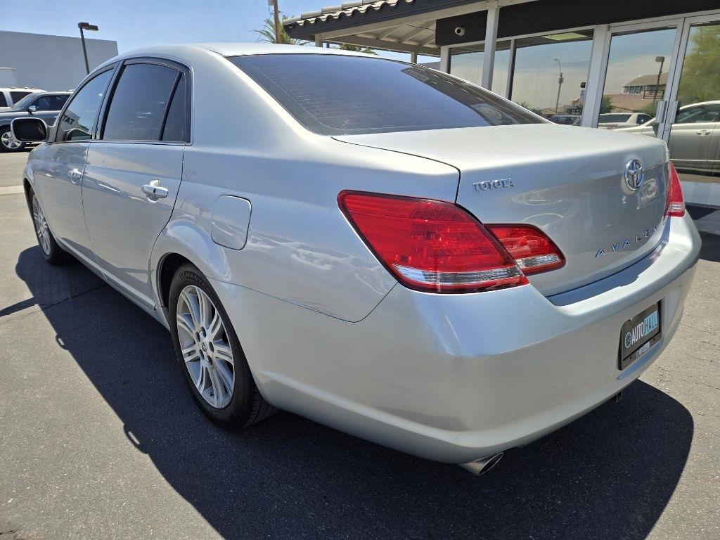 Toyota Avalon  2007