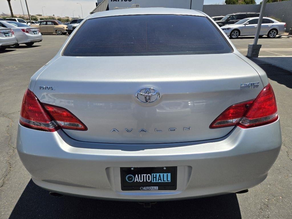 Toyota Avalon  2007