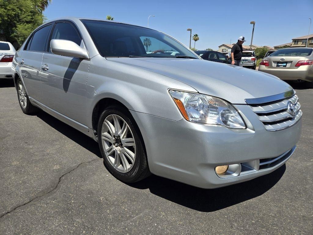 Toyota Avalon  2007