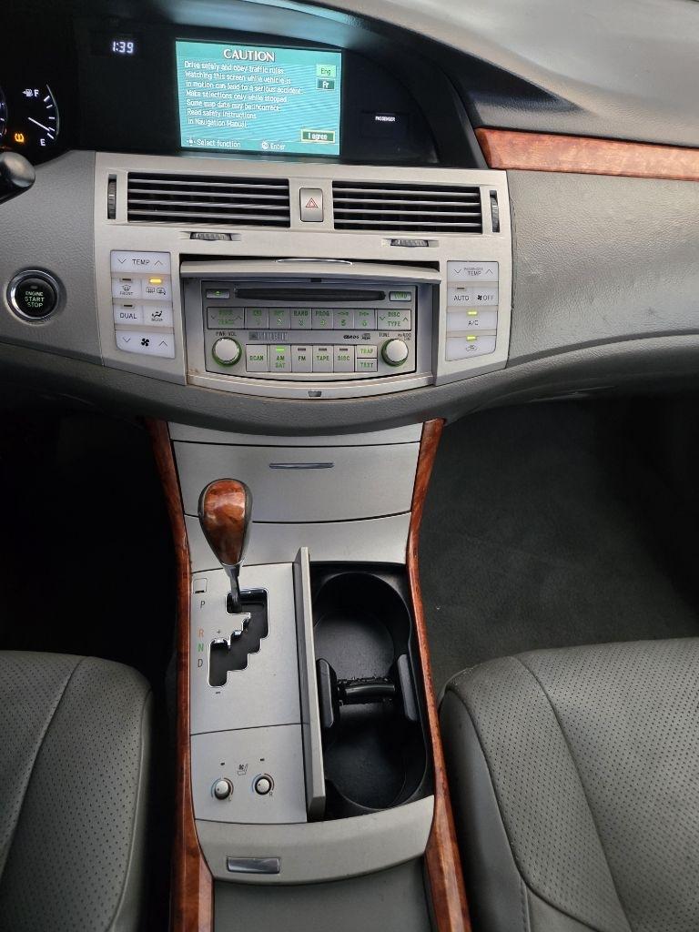 Toyota Avalon  2007