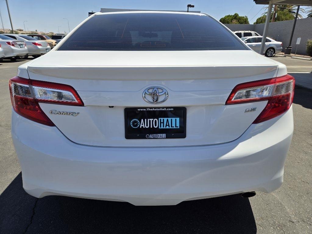Toyota Camry  2014