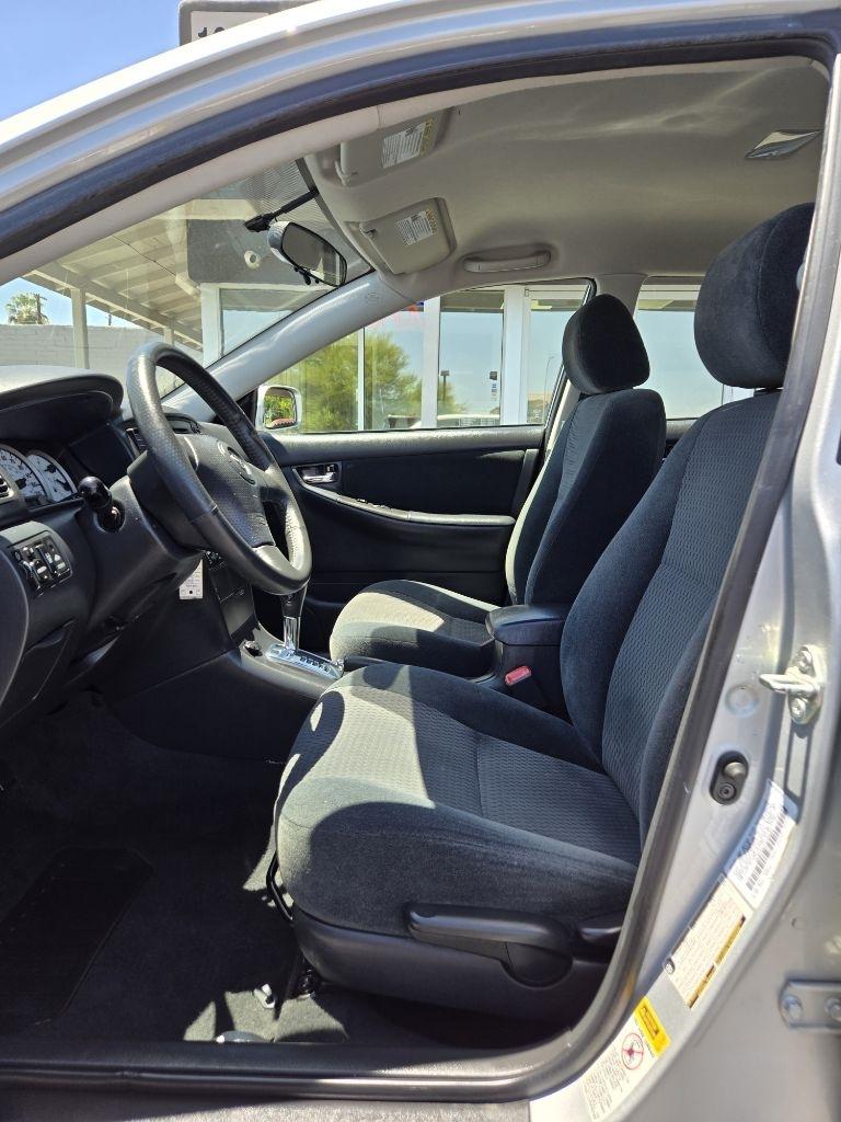 Toyota Corolla  2010