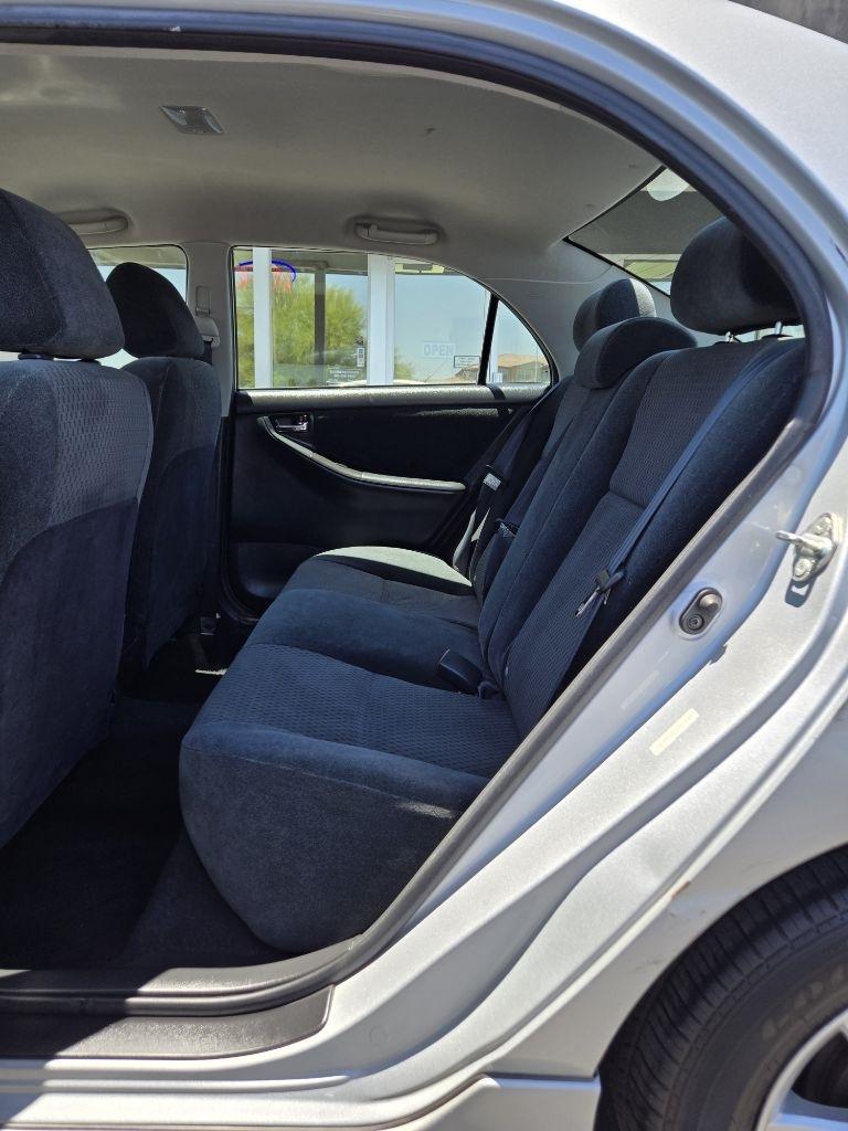 Toyota Corolla  2010