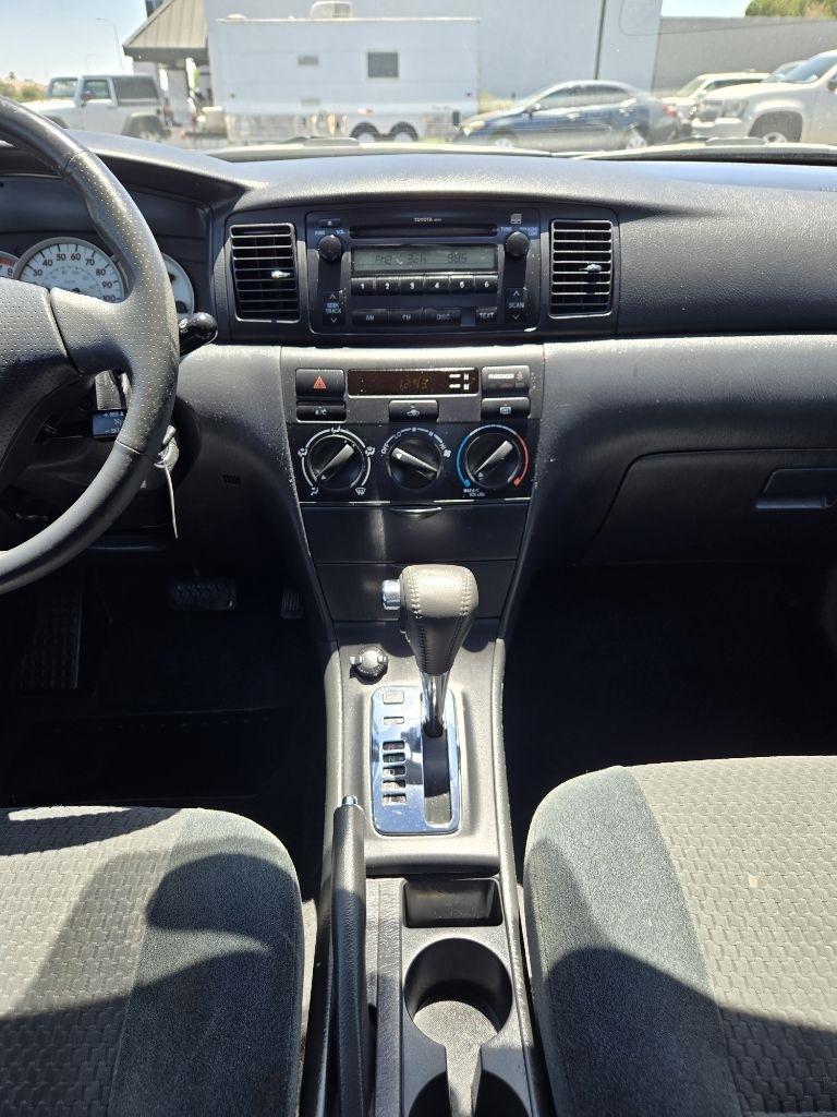 Toyota Corolla  2010