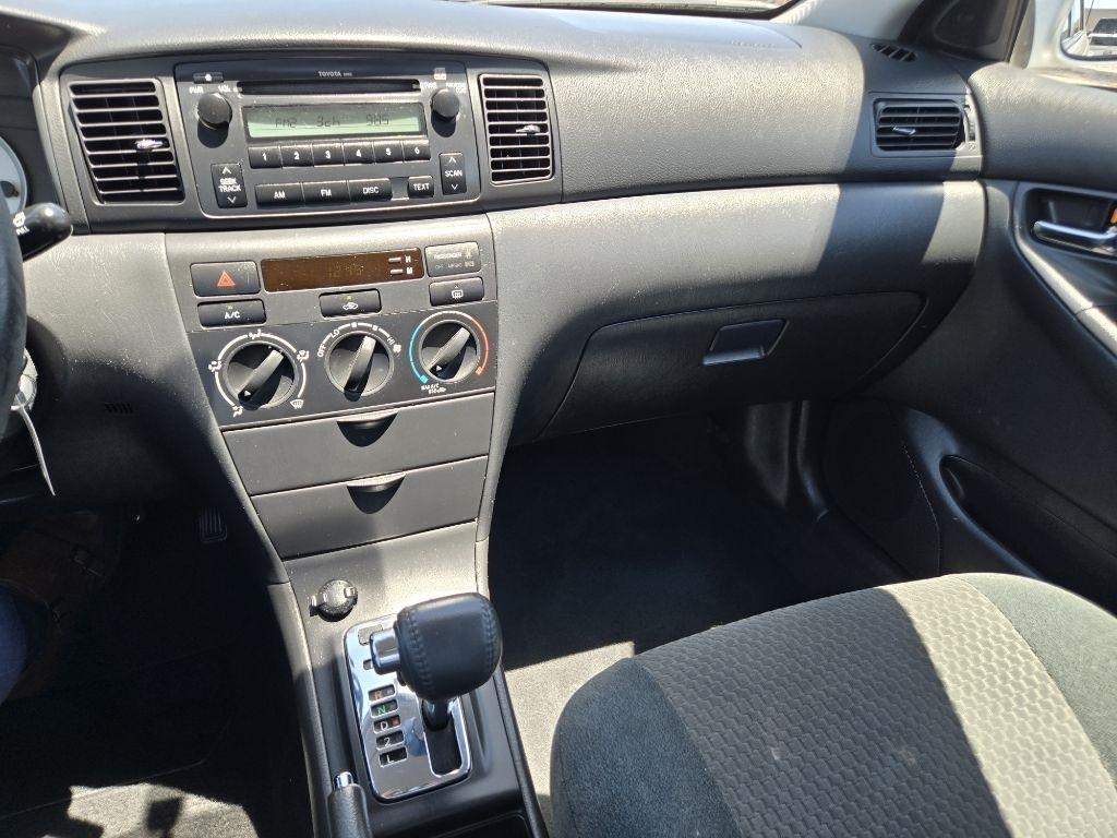 Toyota Corolla  2010