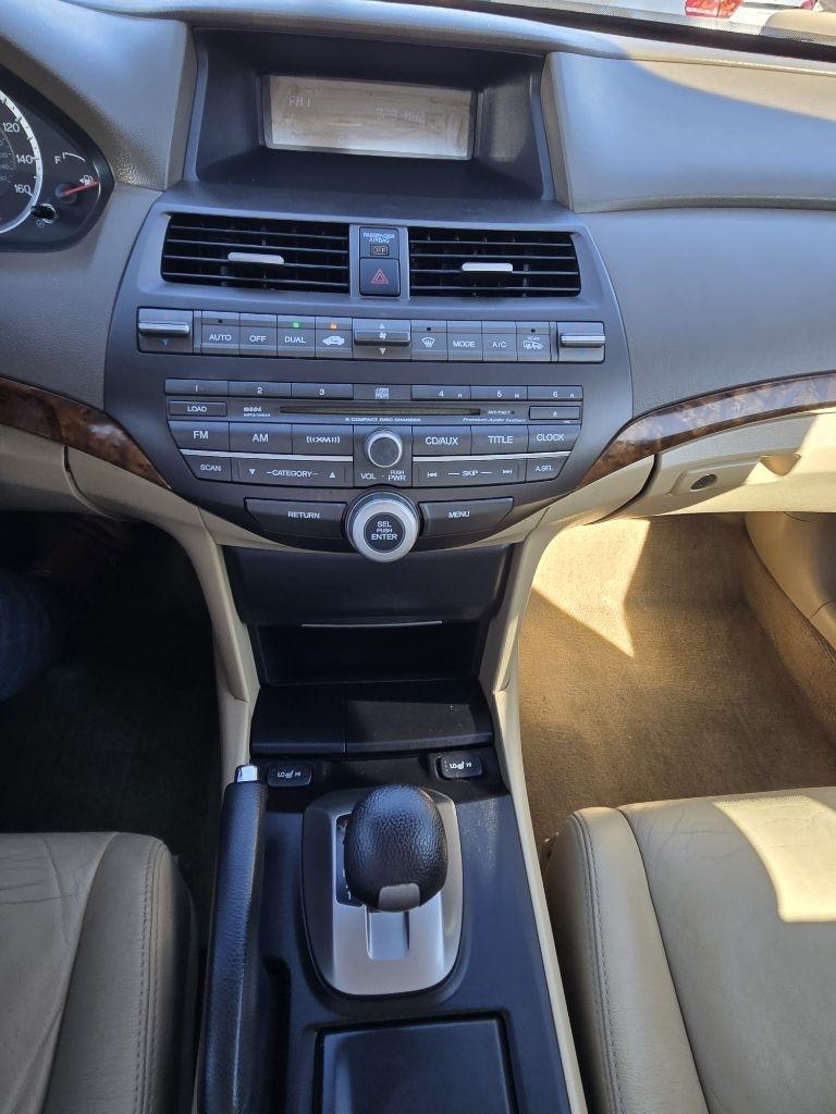 Honda Accord  2009