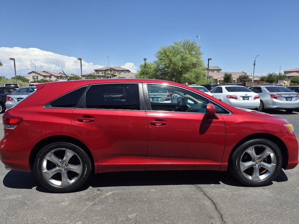 Toyota Venza  2010