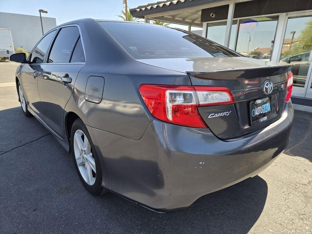 Toyota Camry  2012